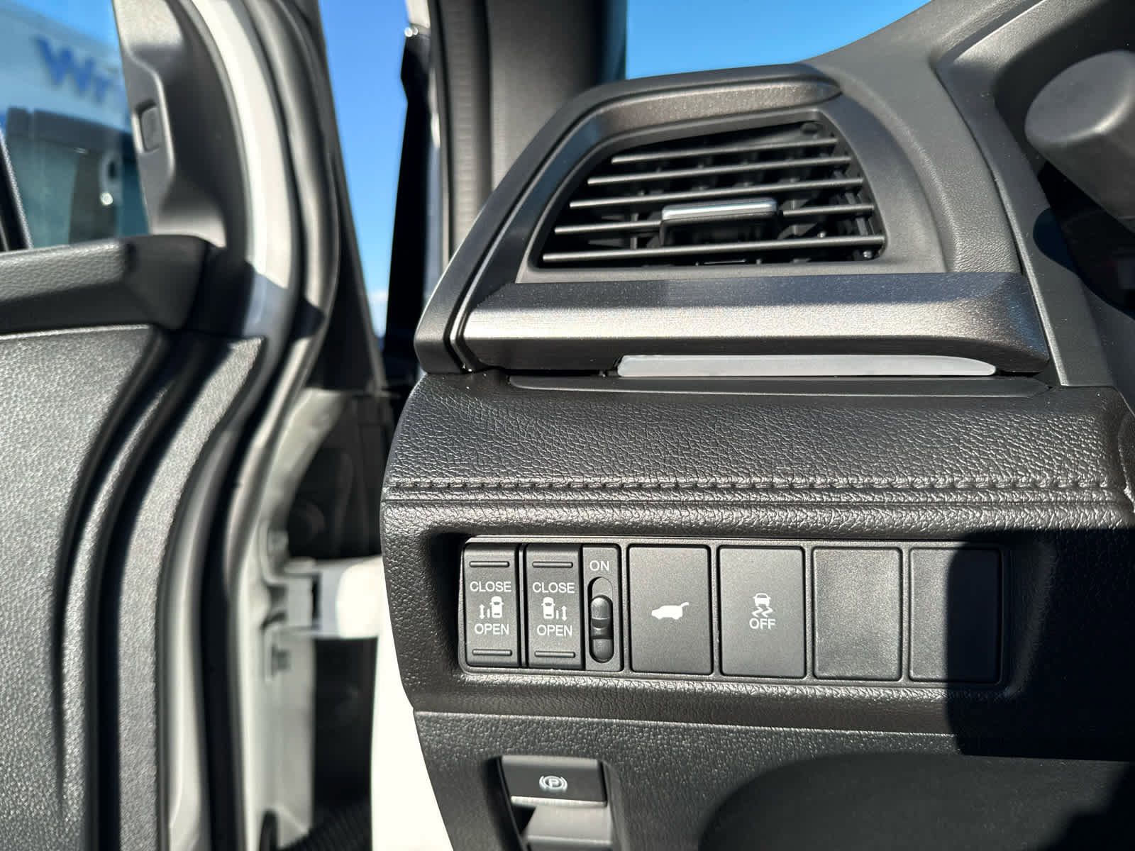 New 2026 Honda Odyssey Sport-L image 18