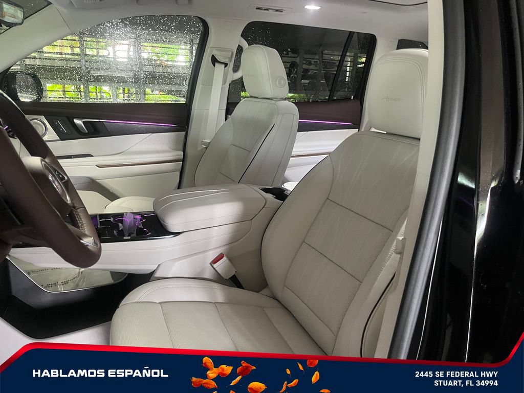 New 2026 Buick Enclave Avenir w/ Super Cruise Package AWD/4WD image 15