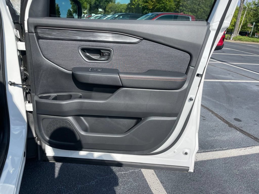 Certified 2026 Honda Passport TrailSport image 29