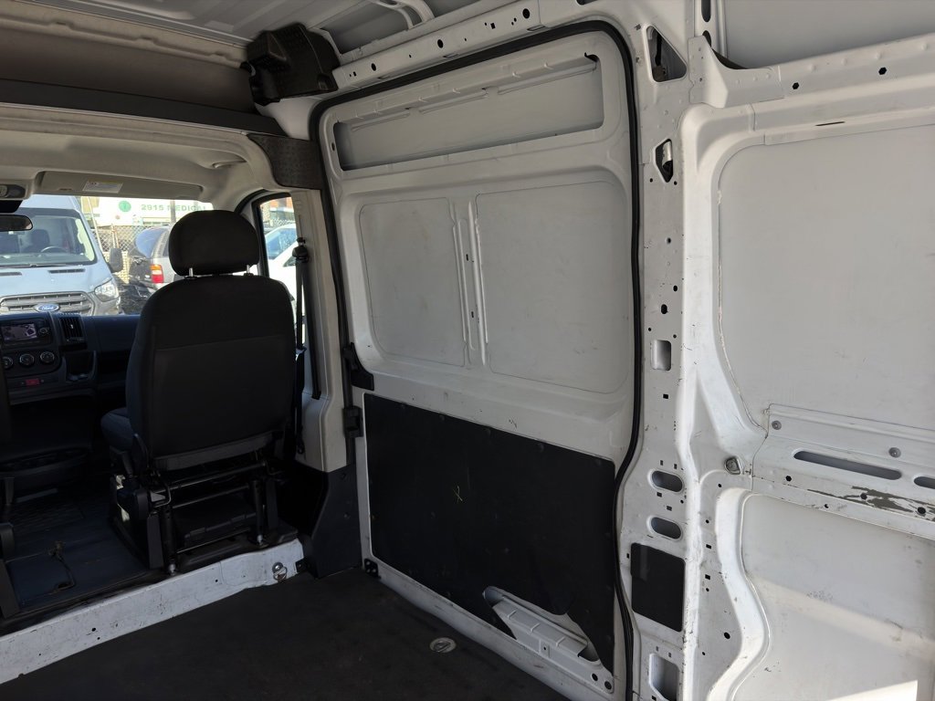 Used 2021 RAM ProMaster 2500 image 17