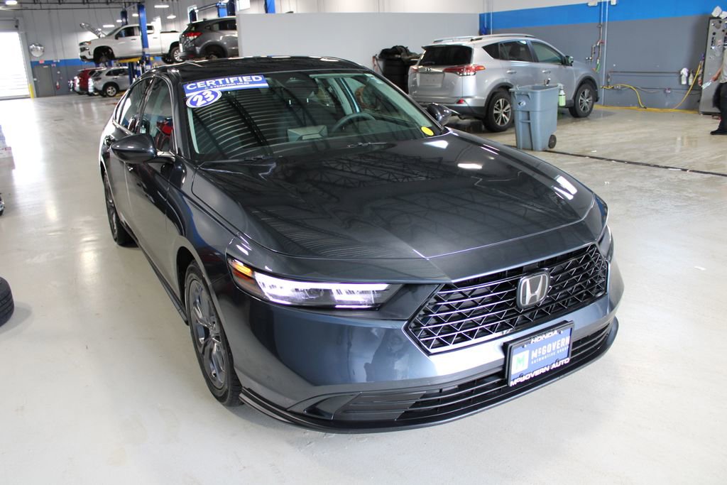 Used 2023 Honda Accord EX image 4