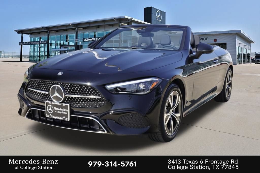 Used 2025 Mercedes-Benz CLE 300 4MATIC Cabriolet image 10