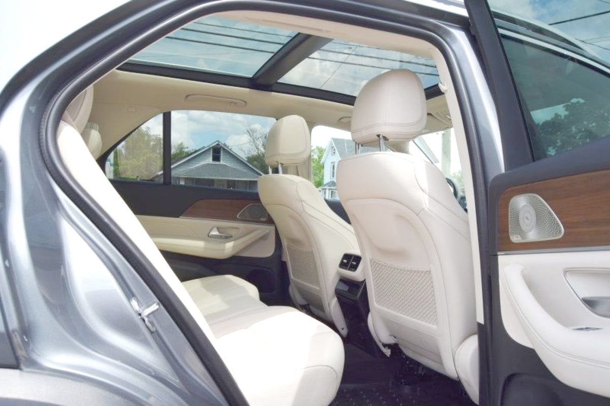 Used 2023 Mercedes-Benz GLE 350 4MATIC image 39