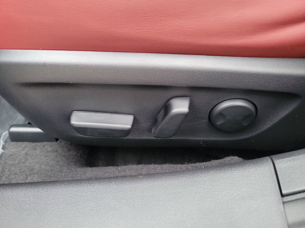 New 2026 MAZDA MAZDA3 Carbon image 18