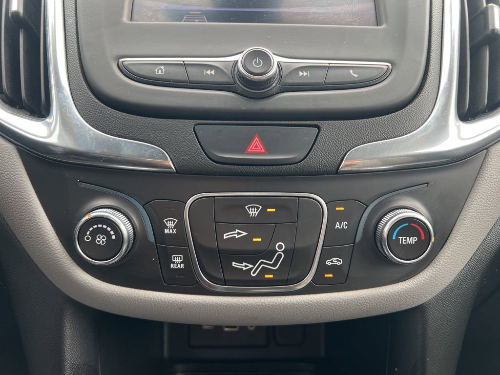 Used 2020 Chevrolet Equinox LS w/ LS Convenience Package image 20