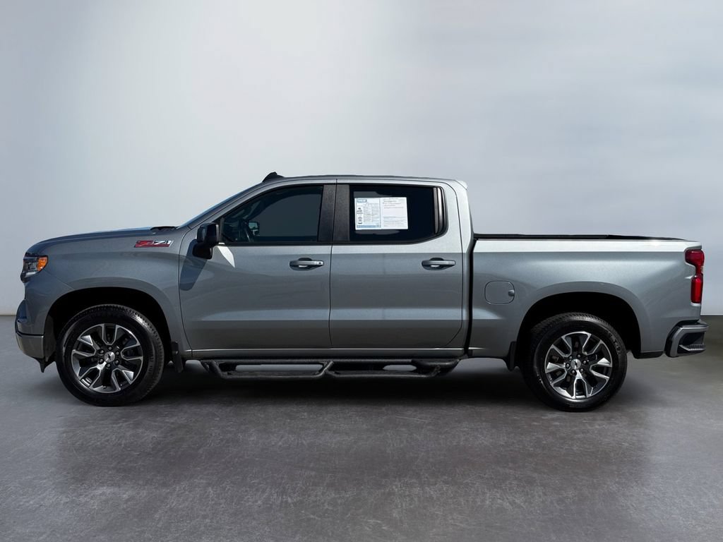 Used 2024 Chevrolet Silverado 1500 RST w/ Convenience Package II AWD/4WD image 6
