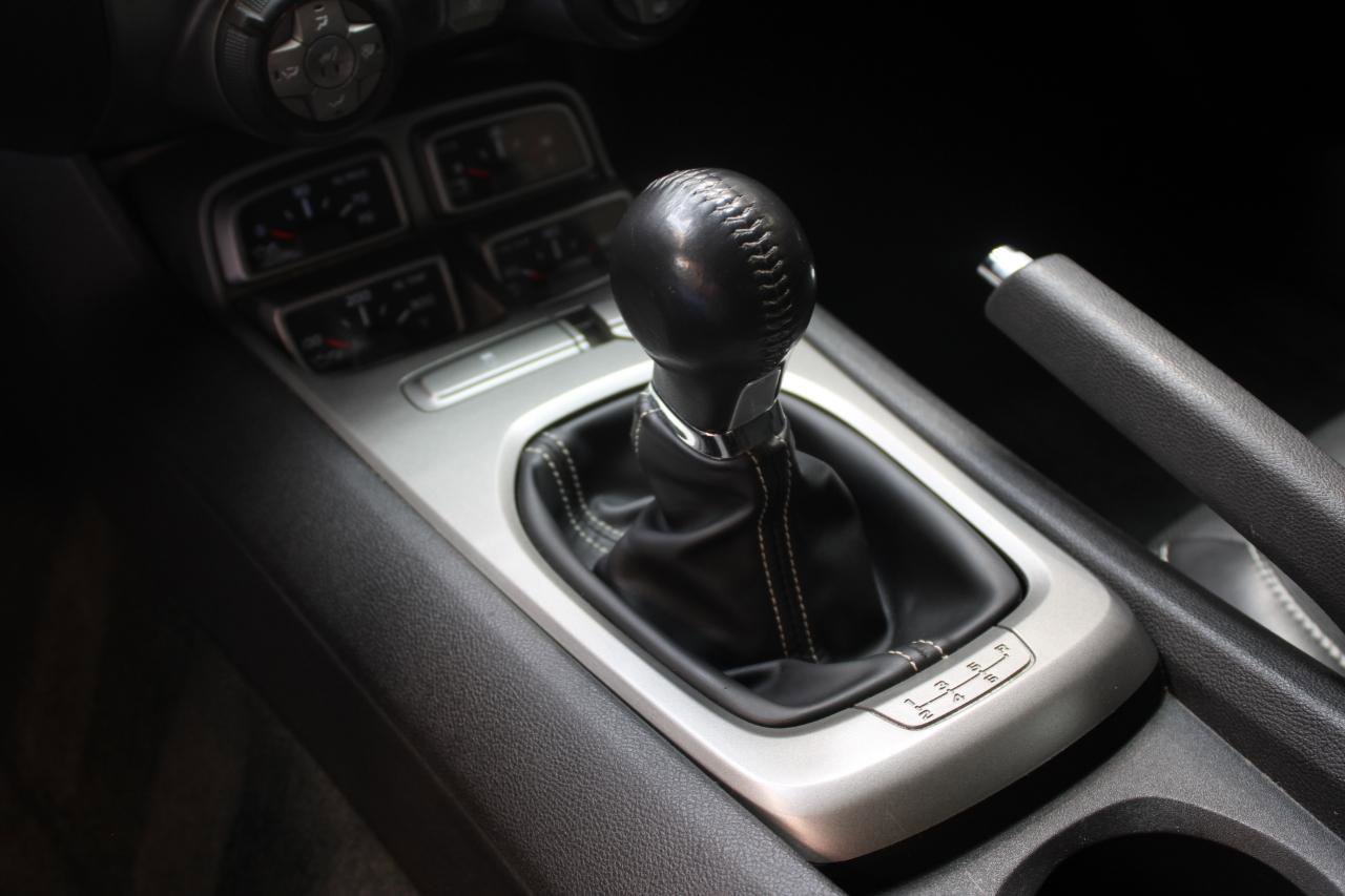 Used 2010 Chevrolet Camaro SS w/ LPO, Ground Effects Package image 40