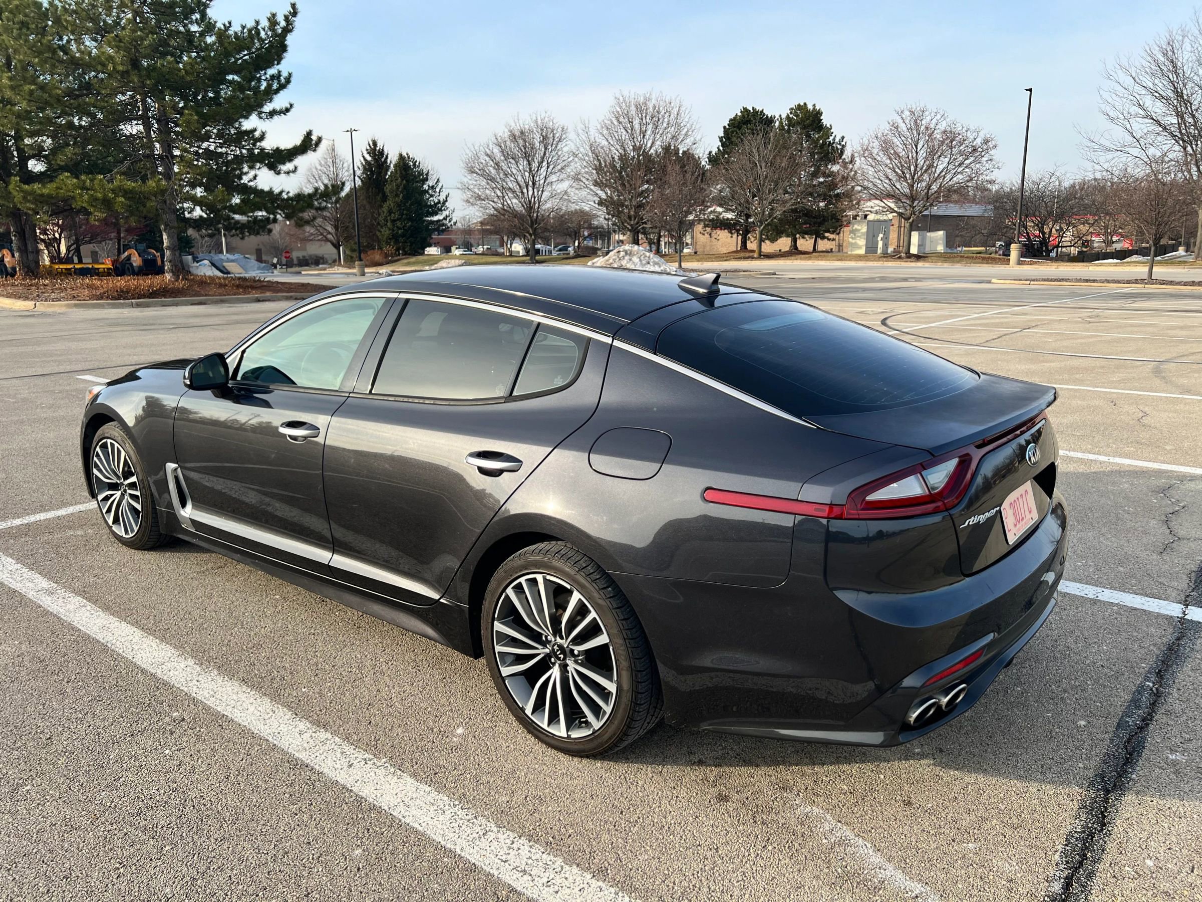 Used 2019 Kia Stinger image 8