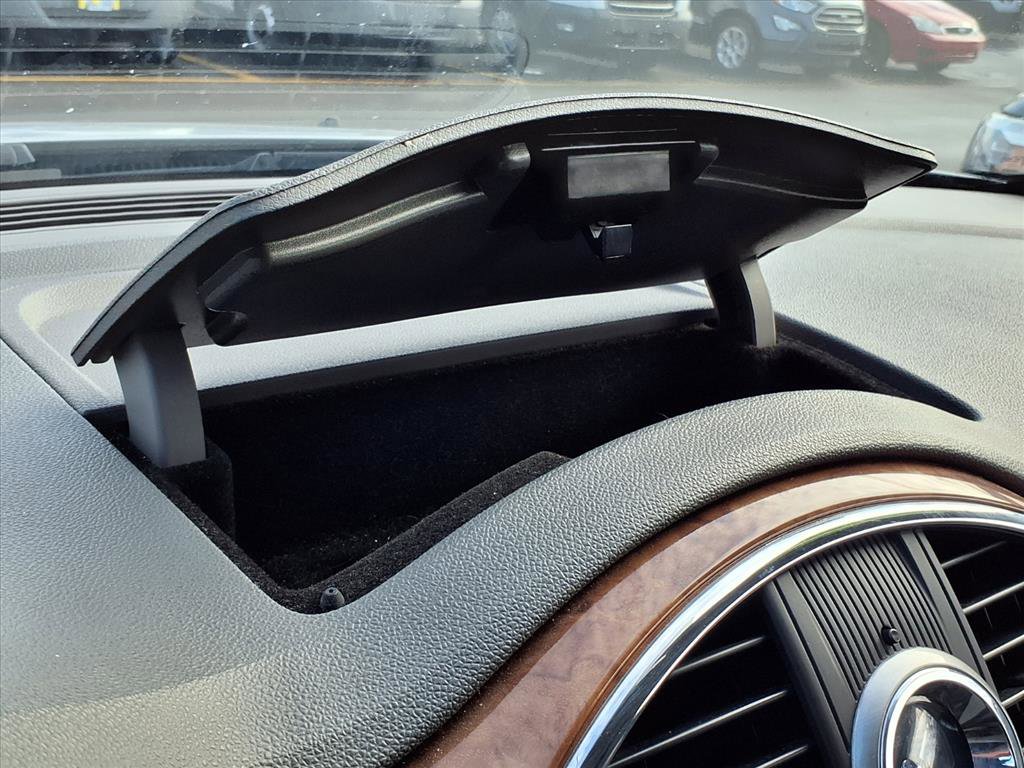 Used 2011 Buick Enclave CXL w/ LPO, Cargo Convenience Pkg image 14