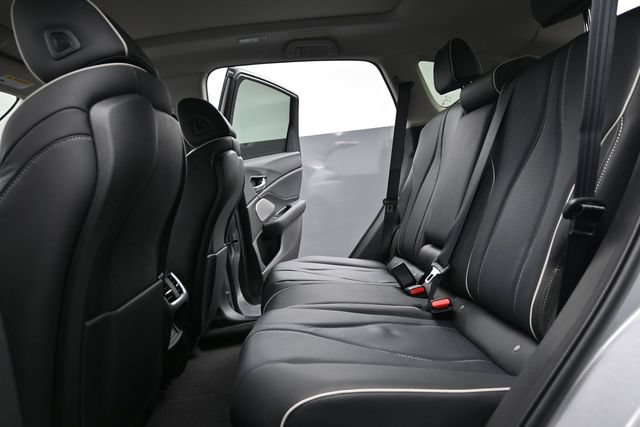 New 2026 Acura RDX w/ Advance Package AWD/4WD image 15
