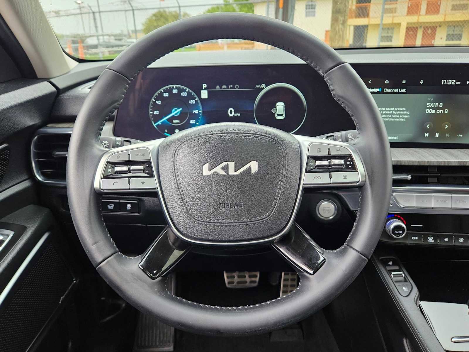 Used 2025 Kia Telluride SX image 23