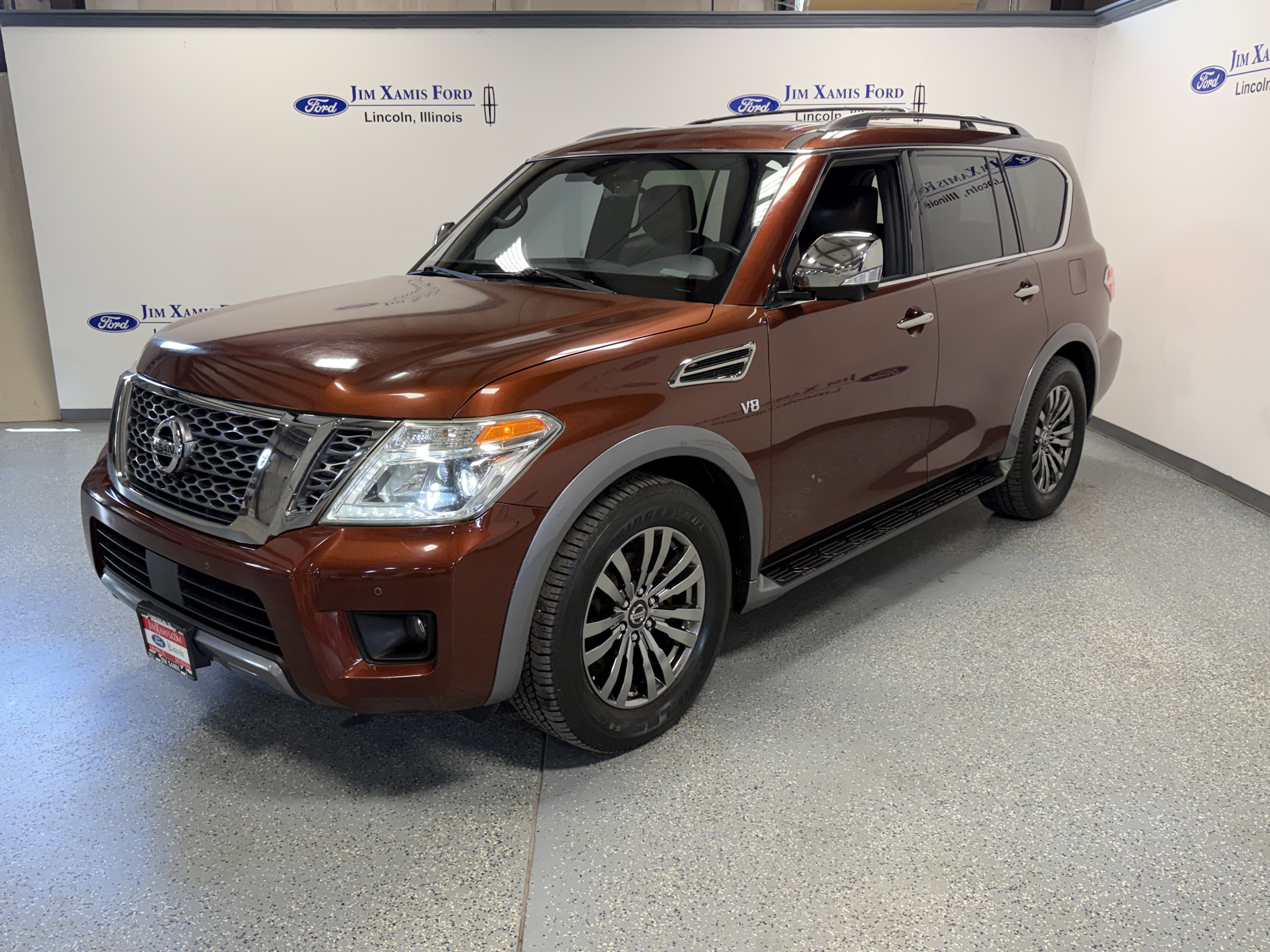 Used 2018 Nissan Armada Platinum w/ Captain Seat Package RWD image 3