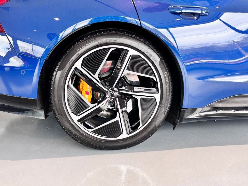 Used 2023 Audi RS e-tron GT w/ Carbon Performance Package image 15