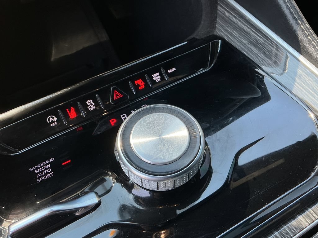 Used 2022 Jeep Wagoneer Series II AWD/4WD image 27