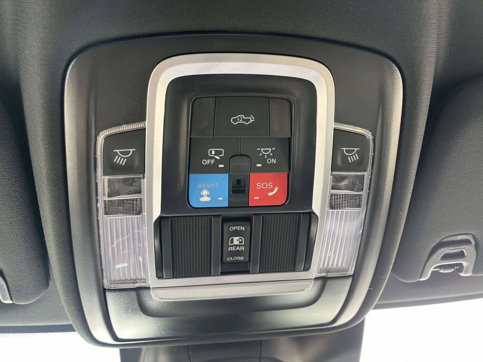 Used 2025 RAM 2500 Laramie image 24