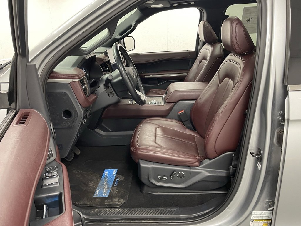 Used 2023 Ford Expedition Limited image 21