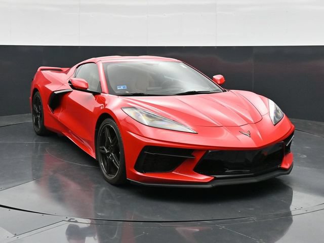 Used 2020 Chevrolet Corvette Stingray Preferred Cpe w/ 2LT Preferred Equipment Group RWD image 4
