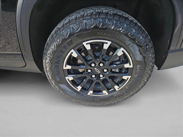 Used 2026 Chevrolet Traverse Z71 w/ Enhanced Driving Package AWD/4WD image 9