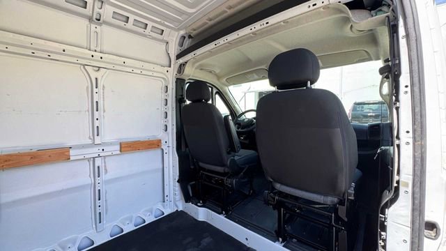 Used 2024 RAM ProMaster 2500 w/ Convenience Group FWD image 27