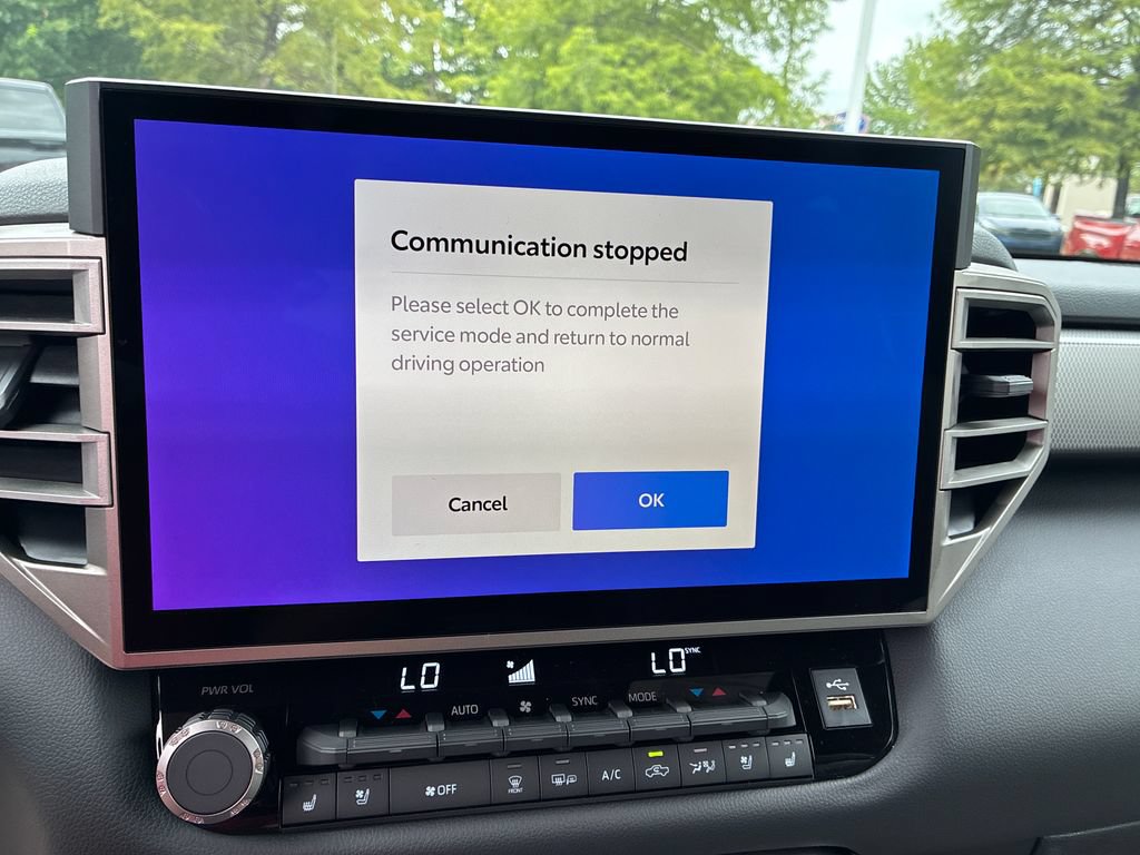New 2026 Toyota Tundra Limited RWD image 24