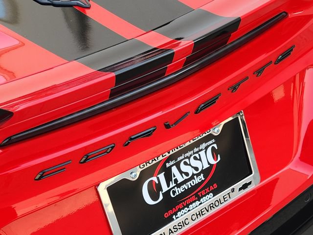 Used 2024 Chevrolet Corvette Z06 RWD image 8