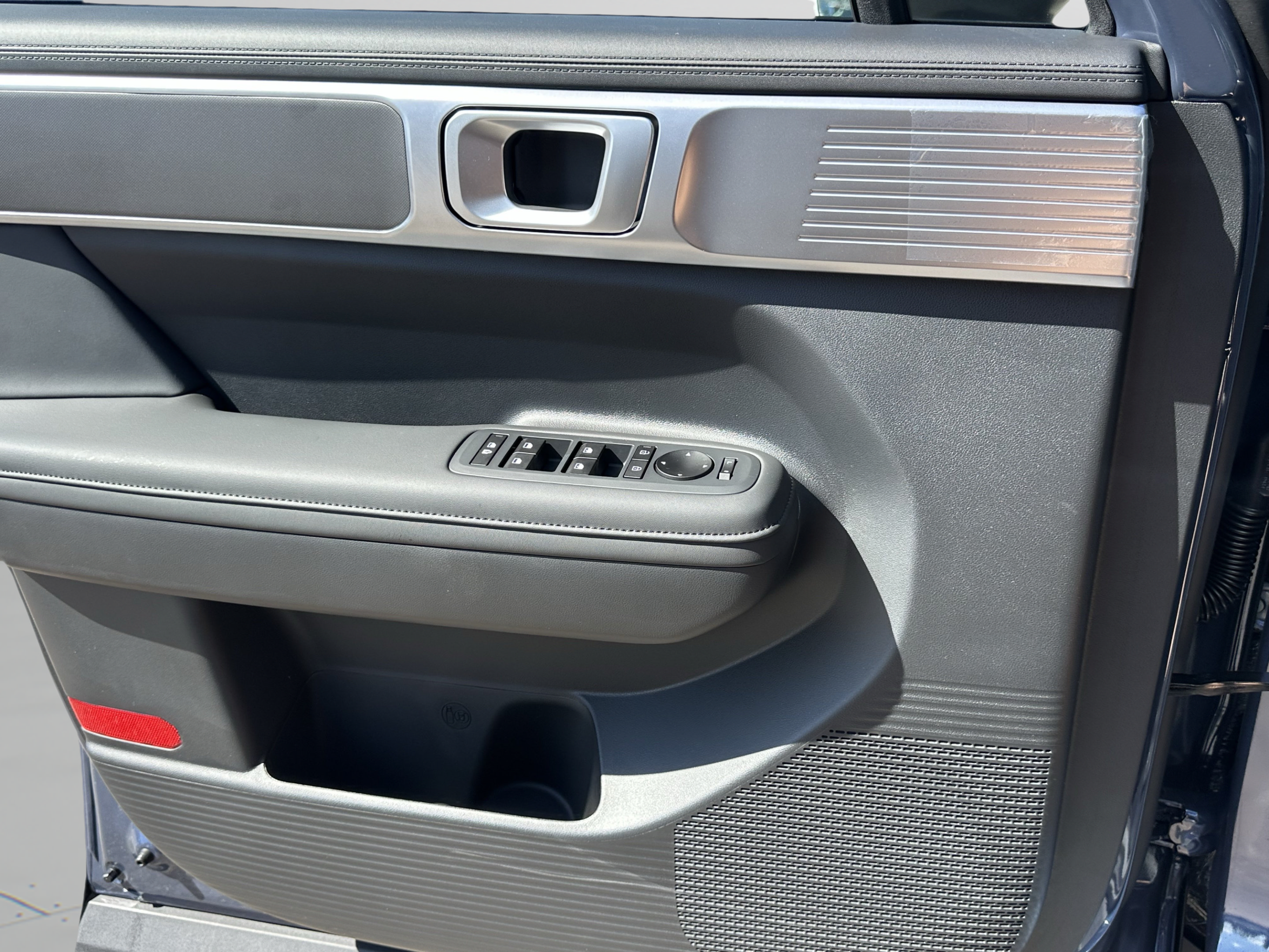 New 2027 Hyundai Santa Fe SEL FWD image 19