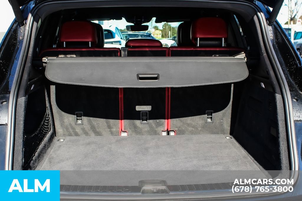 Used 2023 Porsche Cayenne S Platinum w/ Premium Package Plus image 20