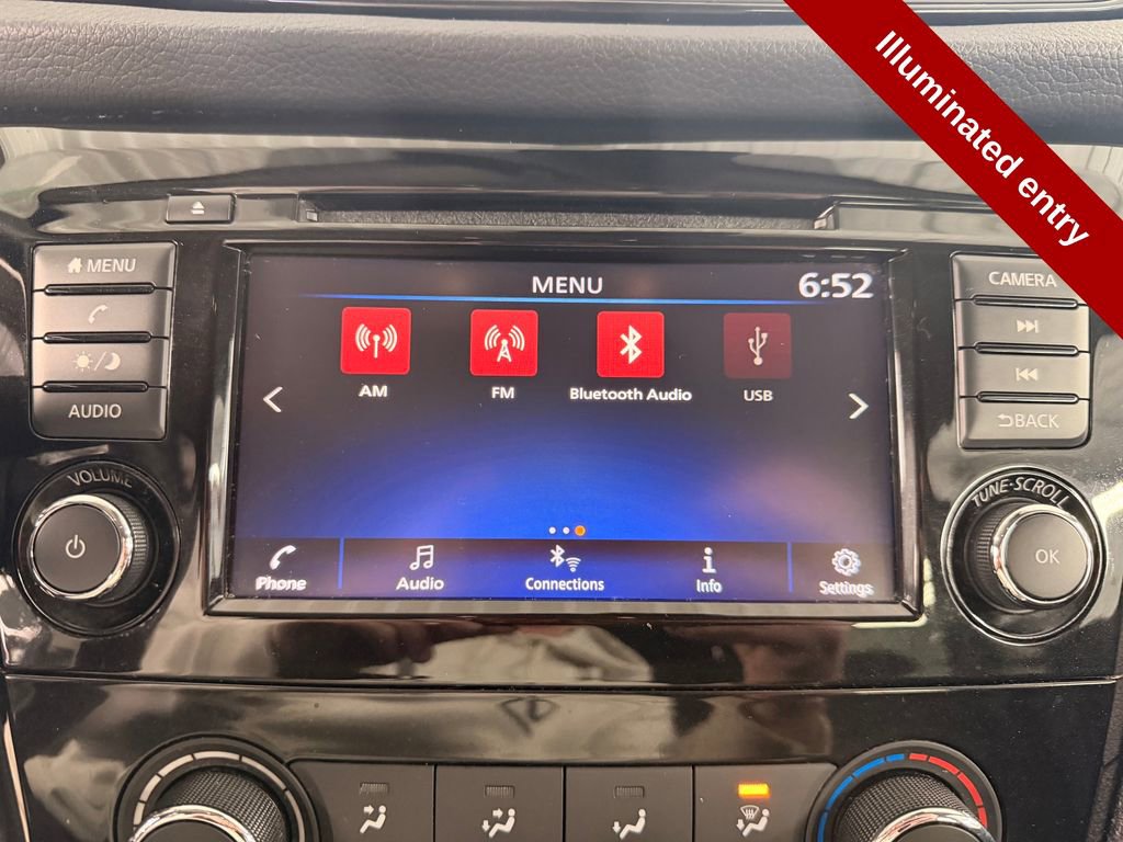 Used 2020 Nissan Rogue SV image 26