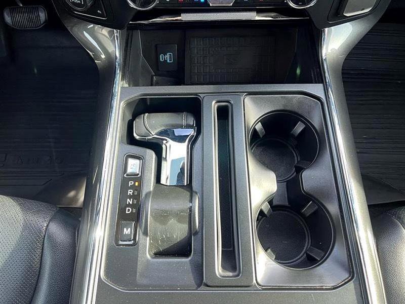 Used 2022 Ford F150 Lariat w/ Equipment Group 502A High image 43