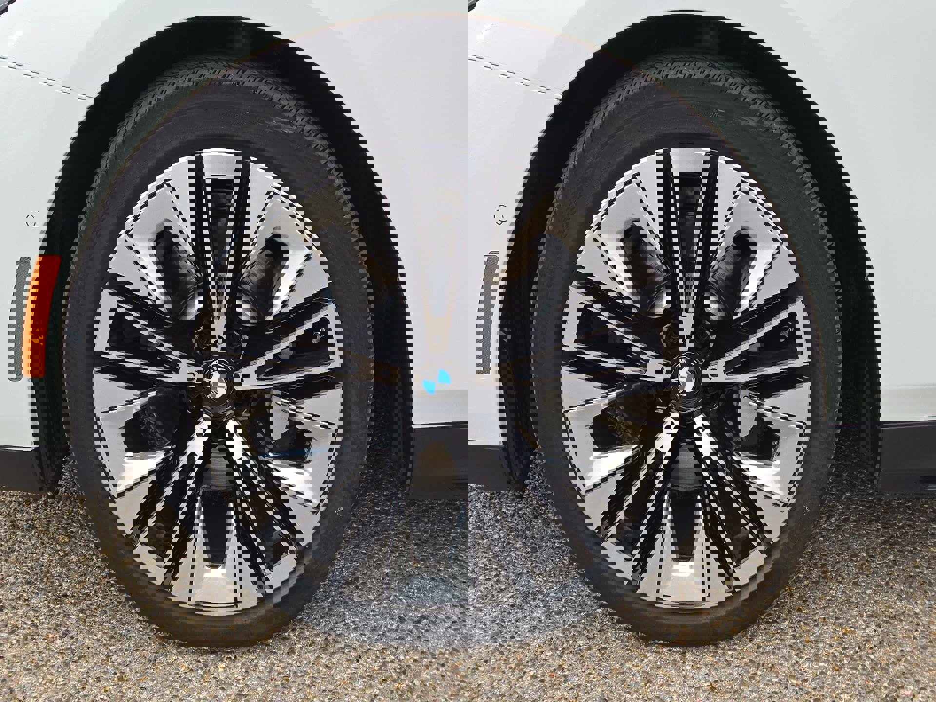 Certified 2025 BMW 530i xDrive image 11