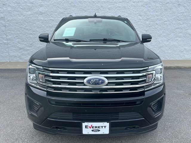 Used 2021 Ford Expedition XLT image 2