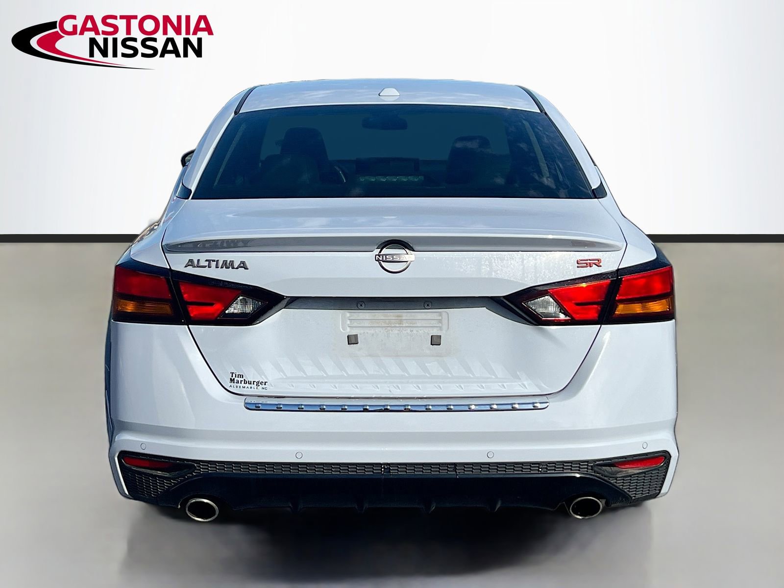 Used 2023 Nissan Altima 2.5 SR w/ SR Premium Package image 7