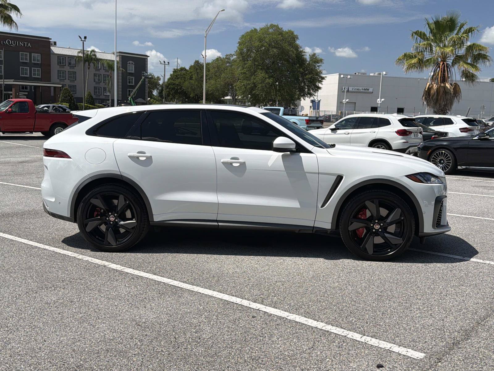 Used 2021 Jaguar F-PACE SVR AWD/4WD image 3