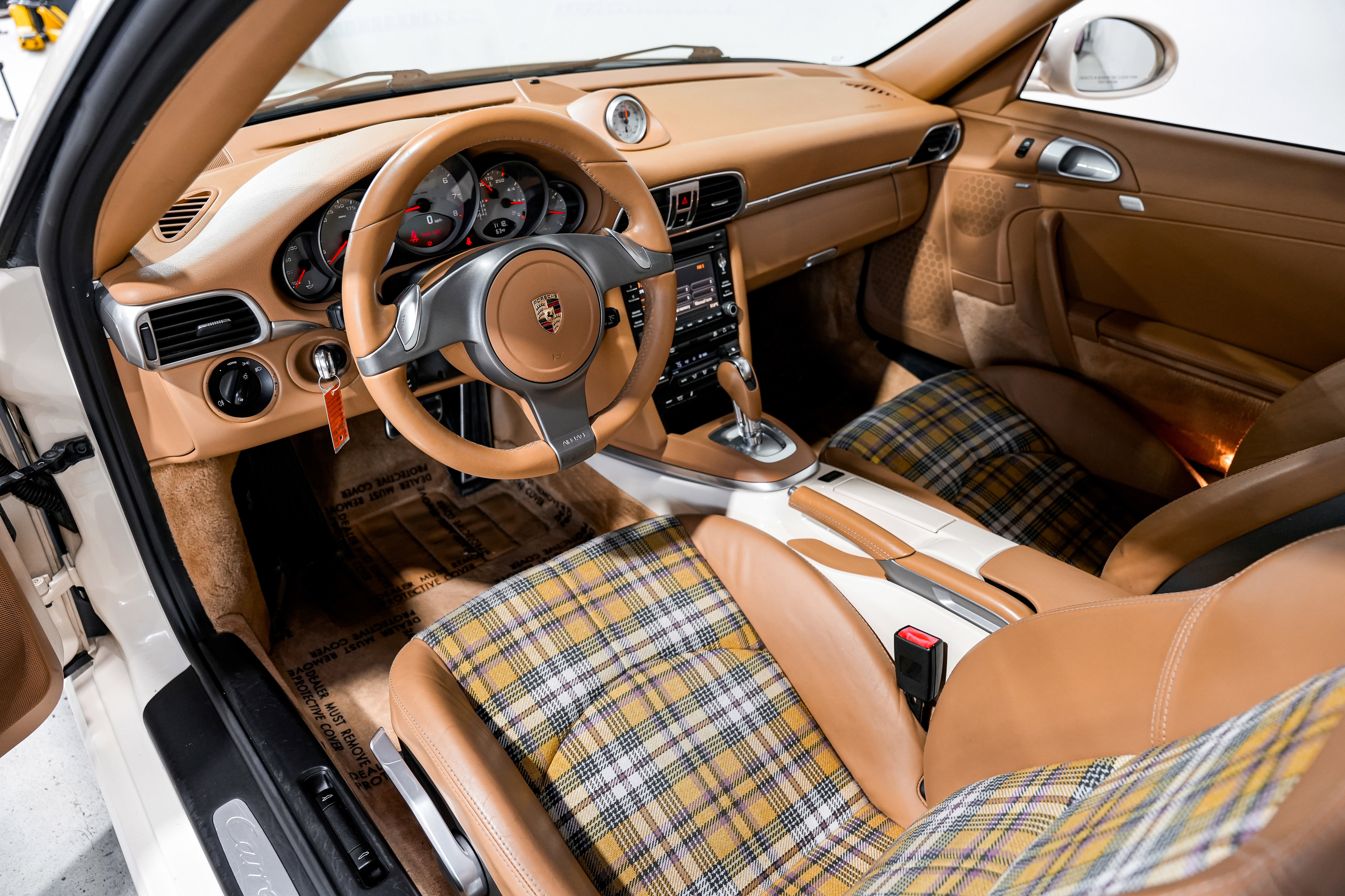 Used 2010 Porsche 911 Carrera S image 9