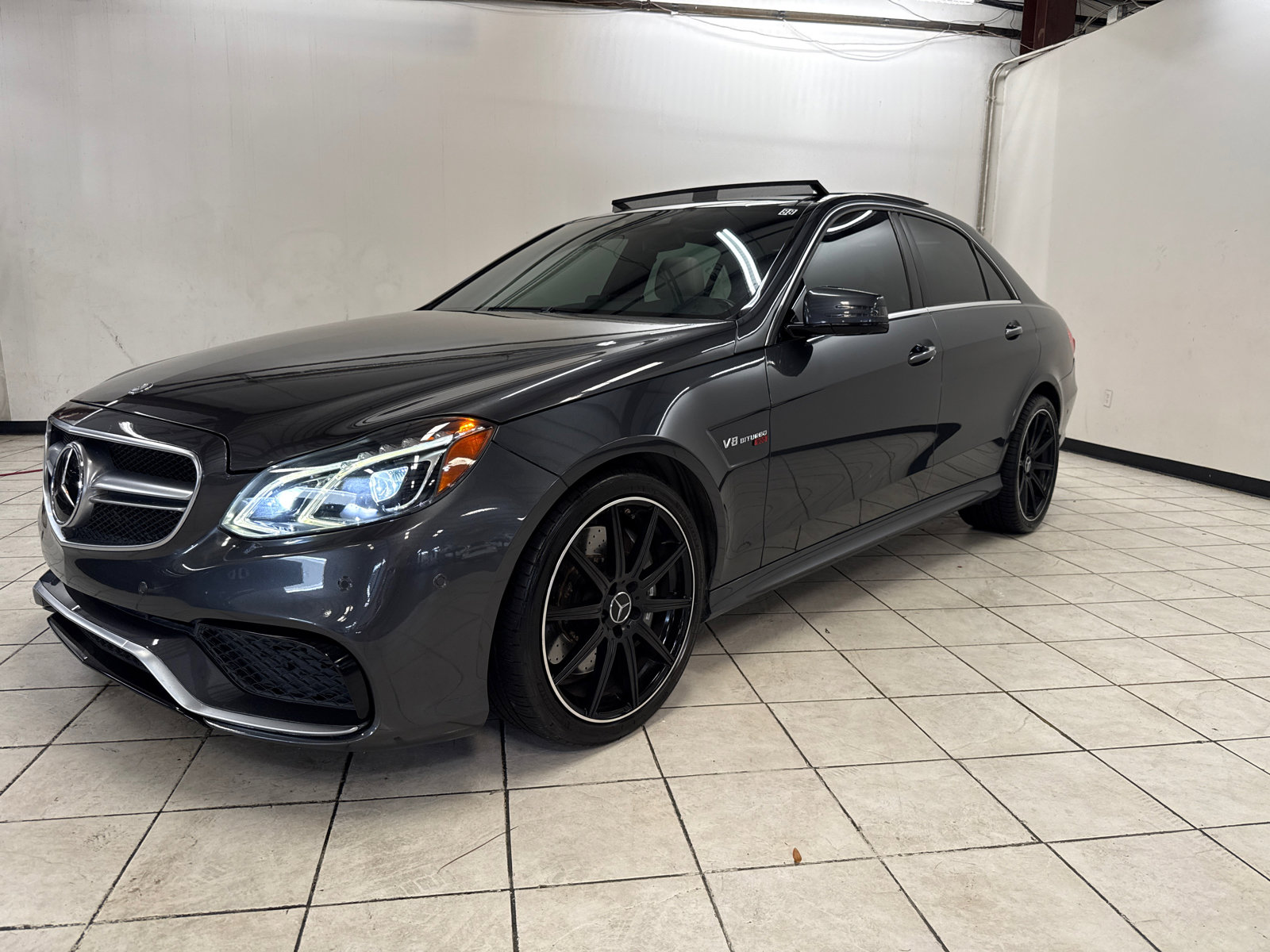 Used 2014 Mercedes-Benz E 63 AMG 4MATIC Sedan image 29