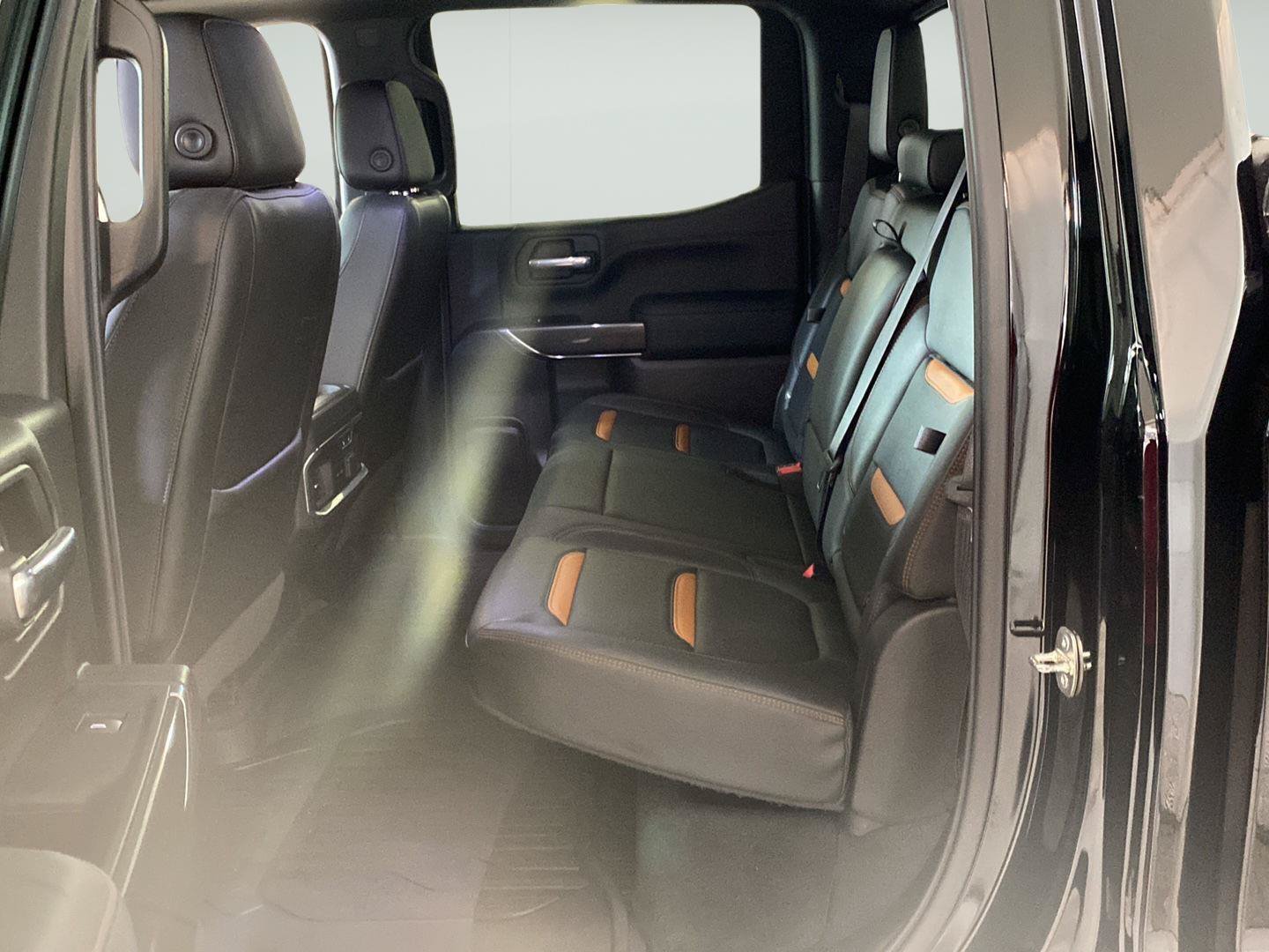Used 2019 GMC Sierra 1500 AT4 w/ AT4 Premium Package AWD/4WD image 28