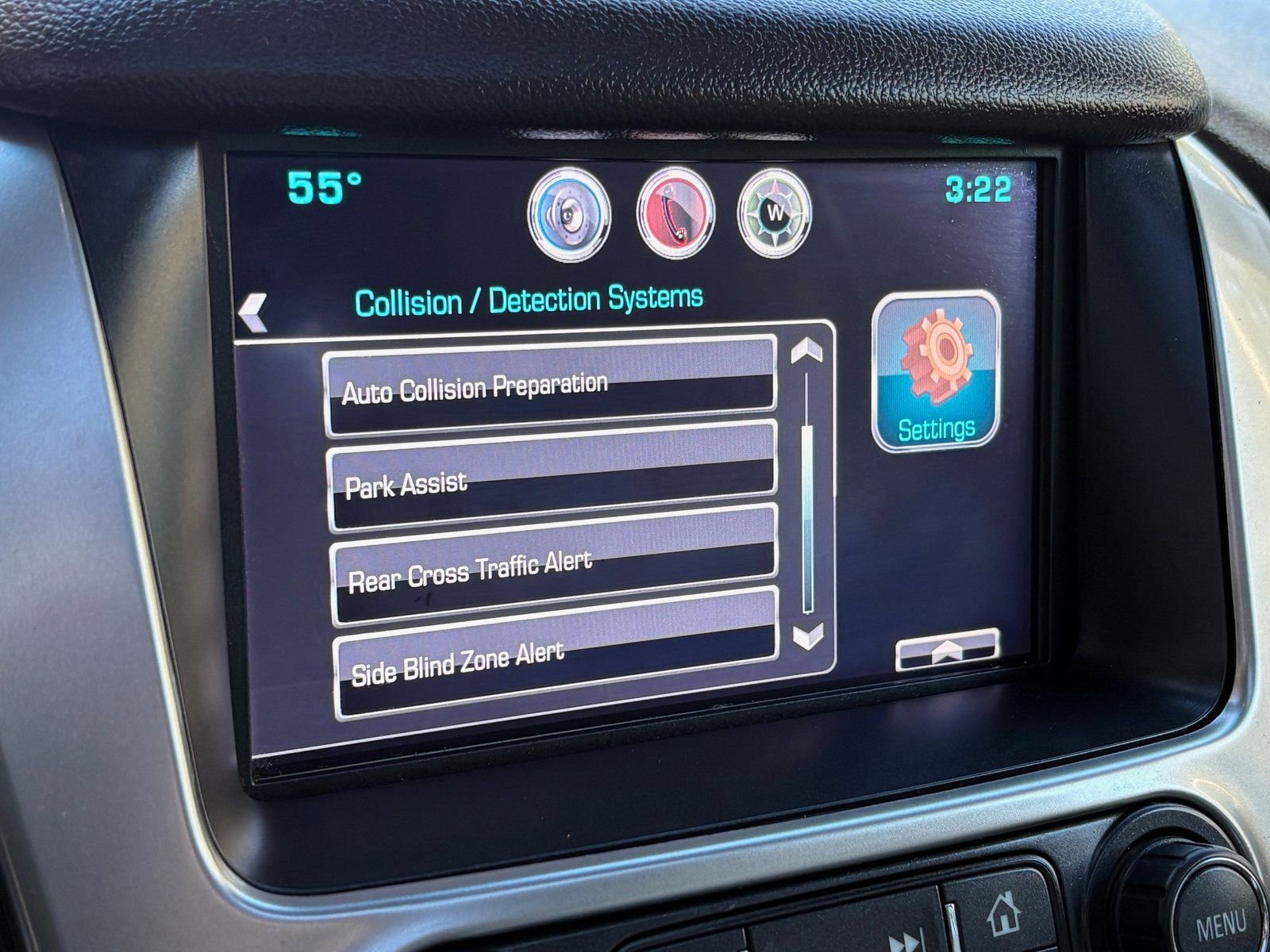 Used 2015 Chevrolet Suburban LTZ image 44