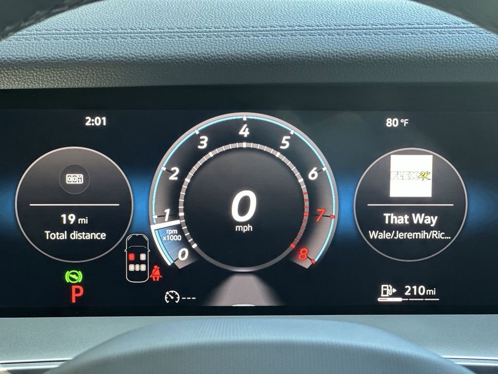 New 2026 Volkswagen Tiguan SE R-Line image 15