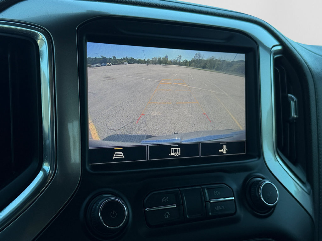 Used 2022 Chevrolet Silverado 1500 LTZ AWD/4WD image 18