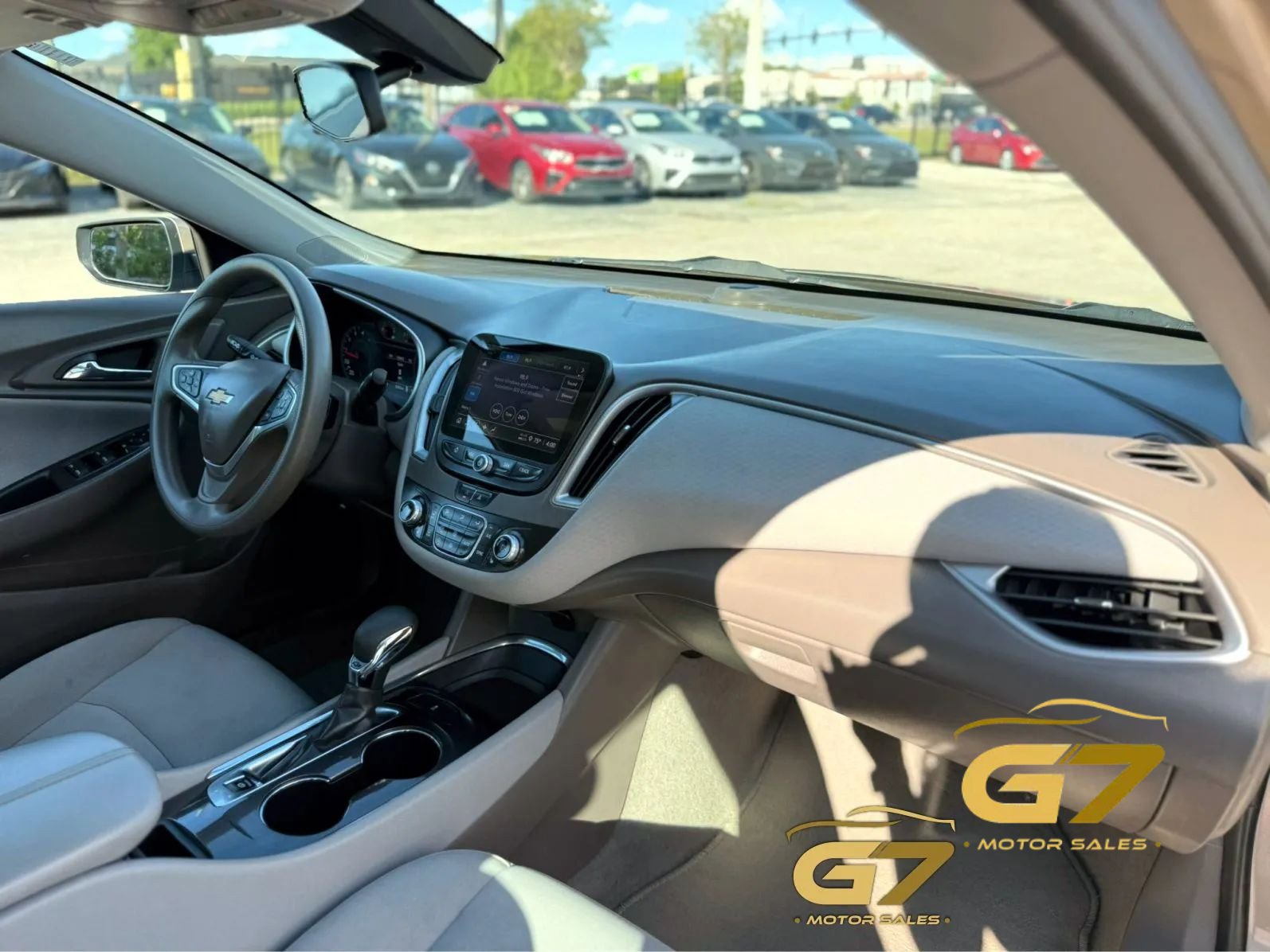 Used 2022 Chevrolet Malibu LT FWD image 11
