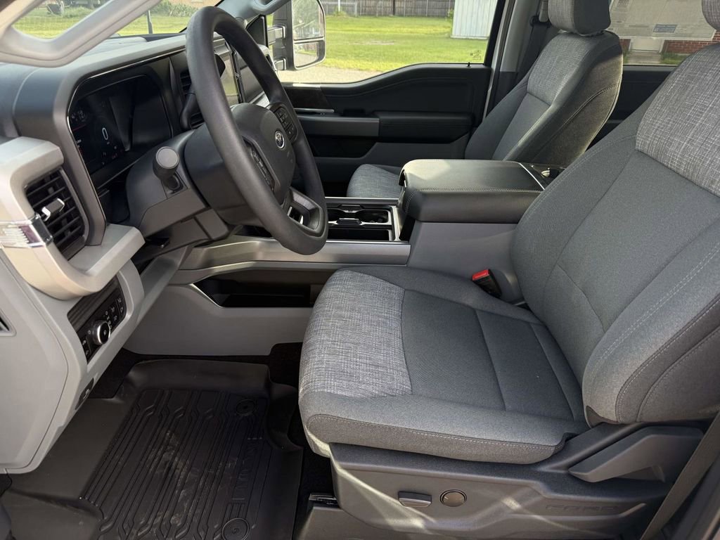 New 2026 Ford F350 XLT AWD/4WD image 25