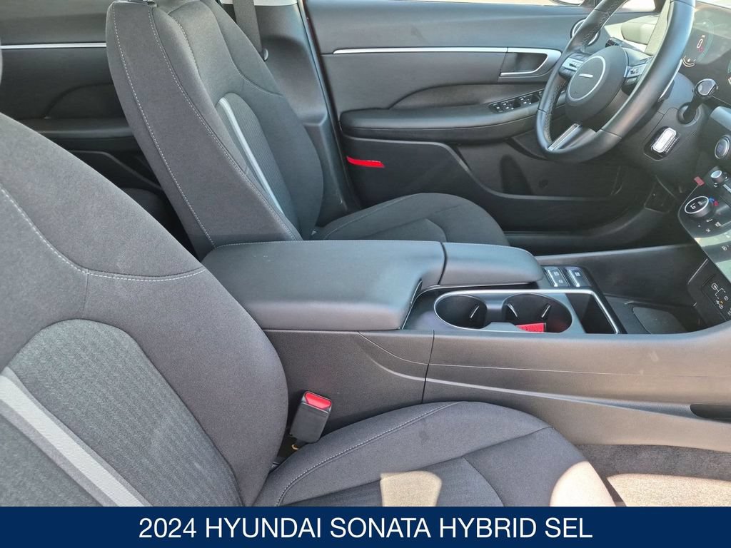 Certified 2024 Hyundai Sonata SEL FWD image 31