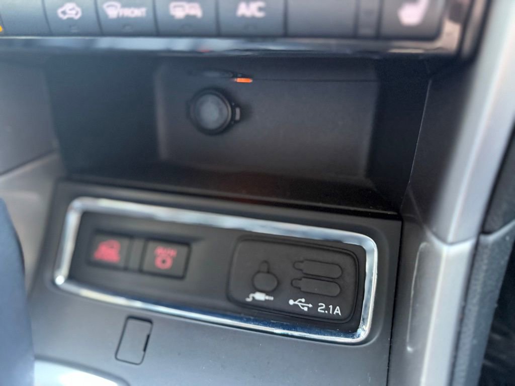 Used 2020 Subaru Ascent Limited w/ Popular Package #2A image 18