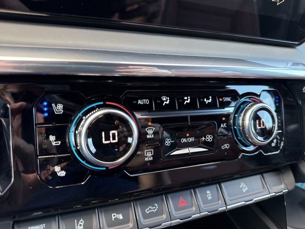 New 2026 GMC Sierra 2500 Denali Ultimate image 24