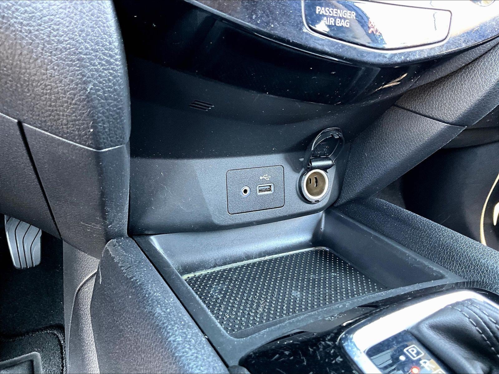 Used 2021 Nissan Rogue Sport SV AWD/4WD image 16