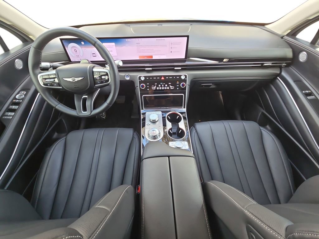 Used 2025 Genesis GV80 2.5T image 9