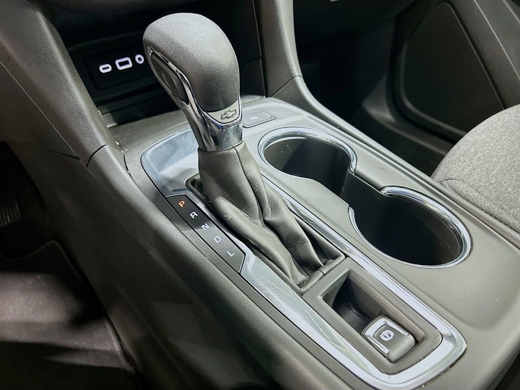 Used 2023 Chevrolet Equinox LT FWD image 17