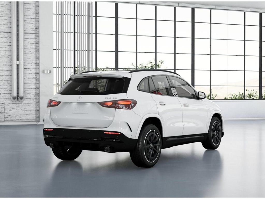 New 2025 Mercedes-Benz GLA 35 AMG 4MATIC image 22