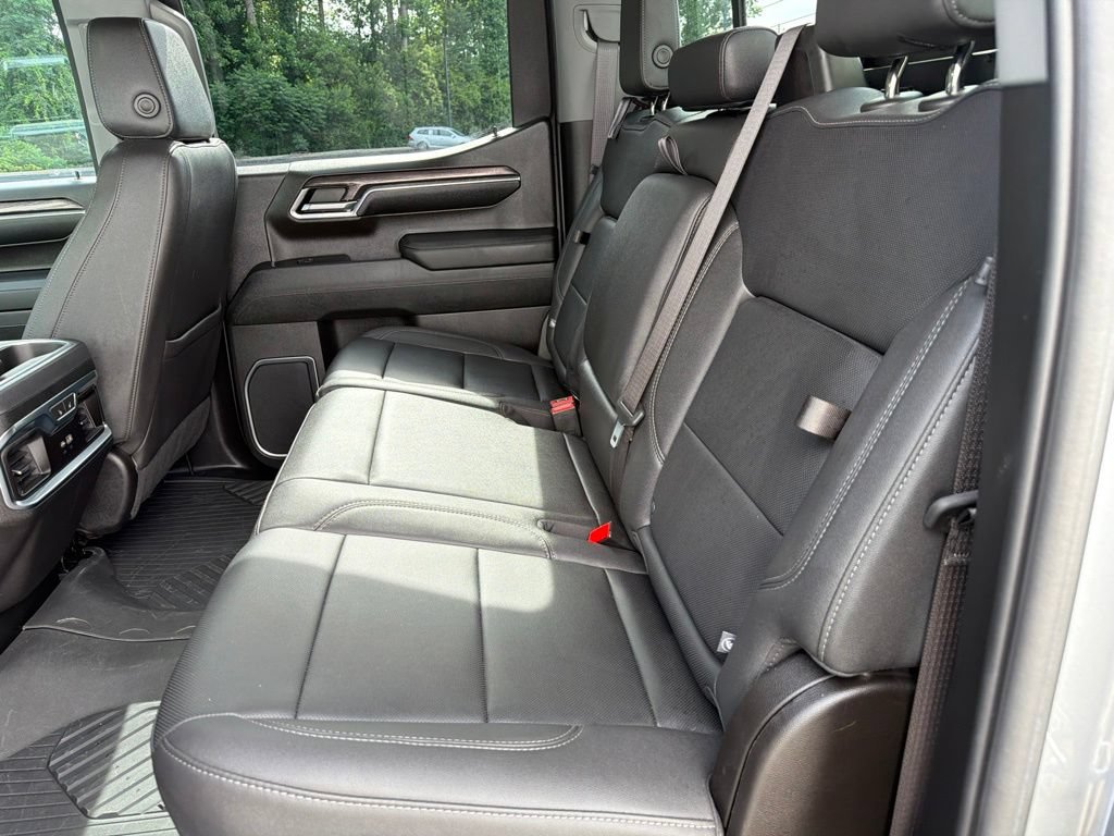 Used 2023 Chevrolet Silverado 1500 LTZ AWD/4WD image 52
