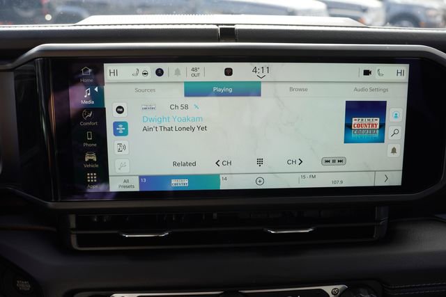 Certified 2025 Jeep Wrangler Unlimited Rubicon 4xe w/ Safety Group image 23